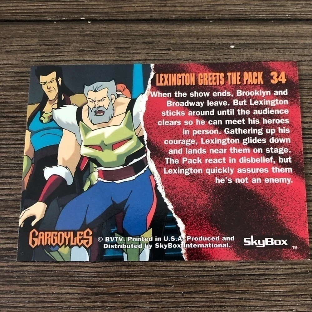 Vintage 1995 Gargoyles trading card: Lexington Greets the Pack #34 - Picture 2 of 2